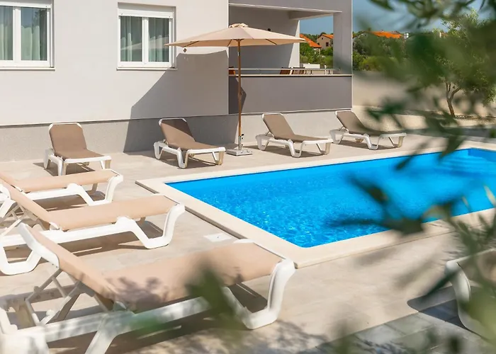 Family-friendly With Swimming Pool - 20909 아파트 *