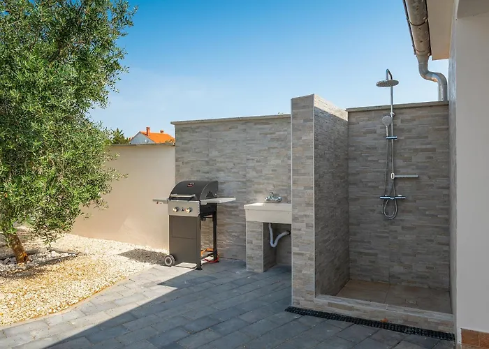 Family-friendly With Swimming Pool - 20909 *